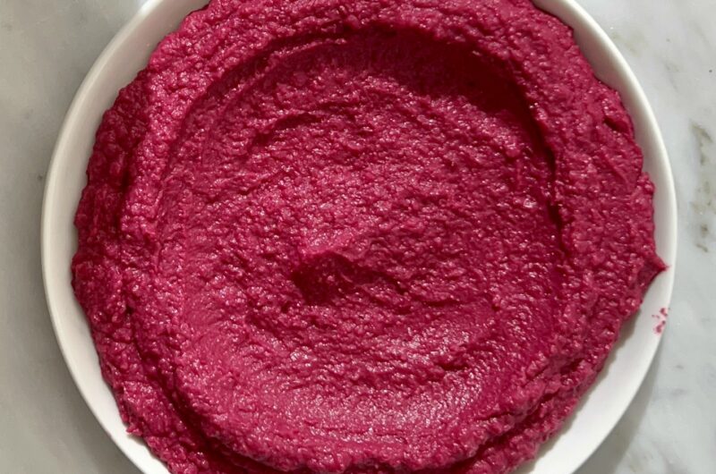 Easy Beet Hummus