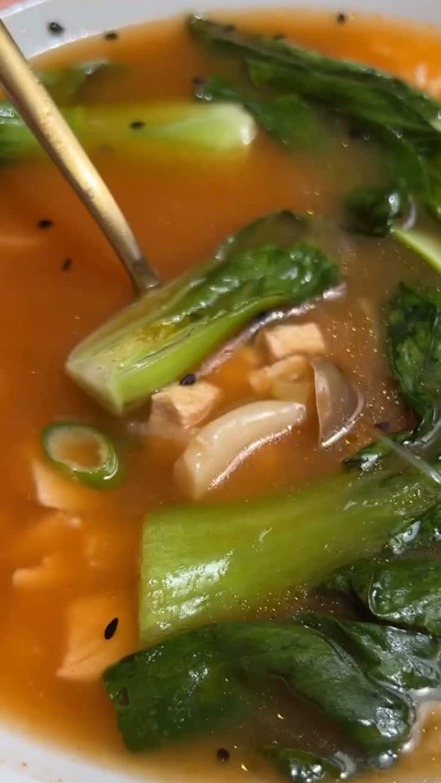 Easy Gochujang Chicken Soup
(Serves 3)

1/2 tbsp neutral flavored oil
Kosher salt
1 1b. chicken breast
1 inch piece ginger, peeled
2 garlic cloves, peeled
2 scallions sliced, whites and greens 
separated
1-2 tbsp gochujang (Korean fermented red pepper paste- it is spicy so start with a small amount then add more if desired)
3 oz. mushrooms, sliced if large
3 baby bok choy, quartered
Toasted sesame oil, for garnish (I prefer @latourangelle brand)
Black sesame seeds, for garnish

In a 3 to 4 quart soup pot, heat oil over medium heat. Lightly season chicken breast with Kosher salt and sear both sides. Add the chicken broth and water to the pot. Using a microplane grater, grate the garlic cloves and ginger into the pot. Bring liquid to a boil, then reduce to a simmer for 10-15 minutes in order to cook chicken fully. Remove the chicken from pot and whisk gochujang into the broth, keeping at a simmer. Add the scallion whites and mushrooms to the broth. When the chicken is cool enough to handle, dice and add back to the soup. Season soup to taste. Add bok choy to the soup right before serving. Garnish with scallion tops and a little toasted sesame oil and sesame seeds. Serve over warm rice. 

#thesaladwhisperer